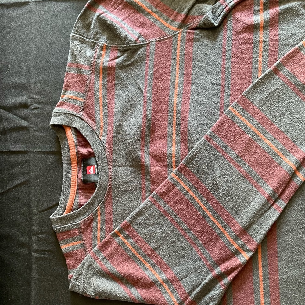 Quicksilver Sweater/Long Sleeve